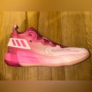 Damian Lillard Dame 7 extply Adidas pink